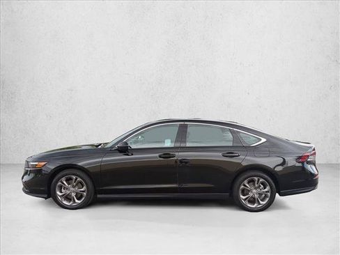 Used 2024 Honda Accord EX image 9