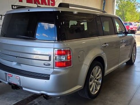 Used 2019 Ford Flex Limited w/ Equipment Group 303A image 5