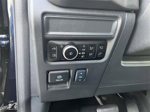 Certified 2025 Ford F150 Platinum w/ Equipment Group 702A High image 14