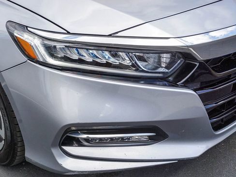 Used 2019 Honda Accord EX image 10