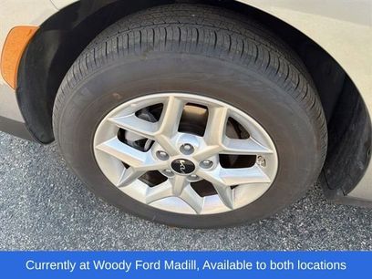 Used 2024 Kia Soul LX w/ Option Group 015