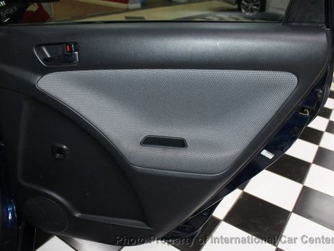 Used 2005 Toyota Matrix image 23