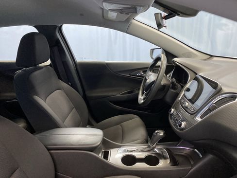 Used 2019 Chevrolet Malibu LT image 41
