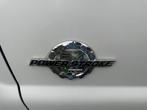Used 2016 Ford F350 Lariat w/ Camper Package AWD/4WD image 34