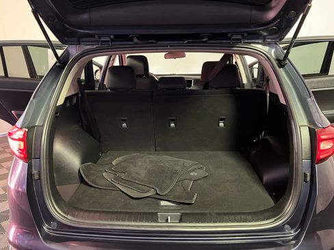 Used 2020 Kia Sportage LX image 21