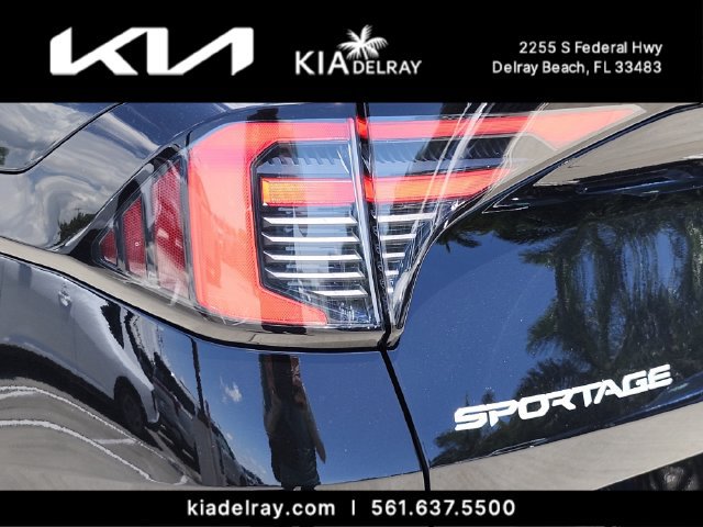 New 2026 Kia Sportage SX FWD image 7