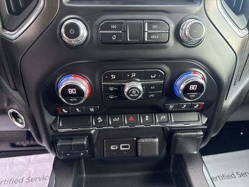 Used 2021 GMC Sierra 1500 AT4 image 16