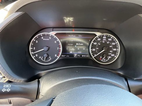 Certified 2024 Nissan Sentra SR w/ SR Premium Package image 48