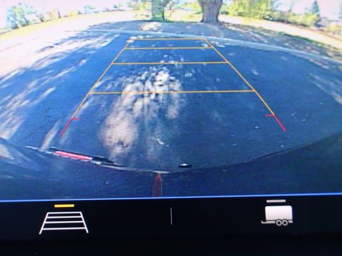 Used 2019 Chevrolet Silverado 1500 Custom w/ Custom Value Package image 35