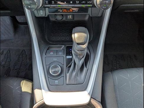 Used 2023 Toyota RAV4 AWD Hybrid image 12