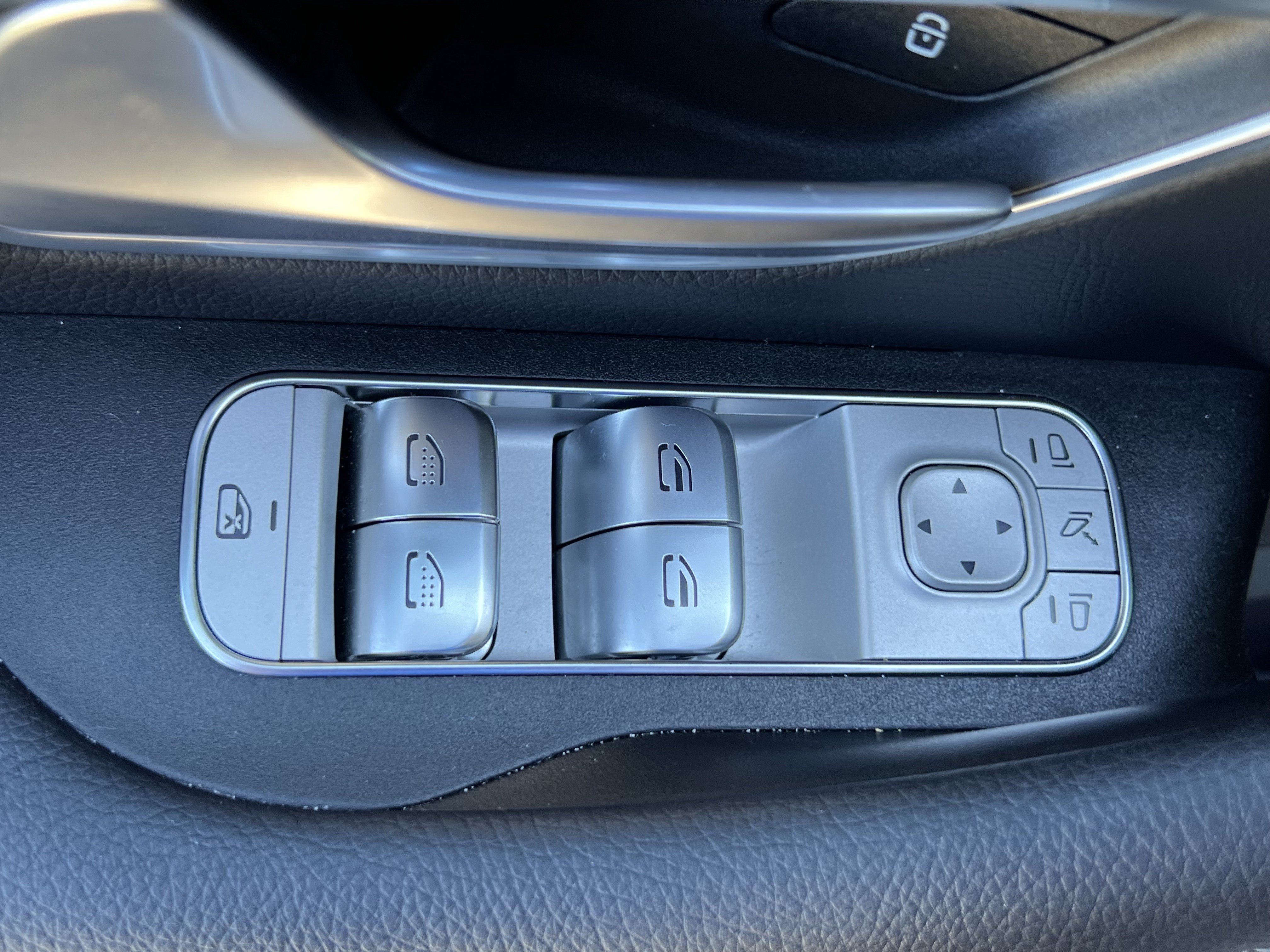 Certified 2026 Mercedes-Benz GLE 450 4MATIC image 15