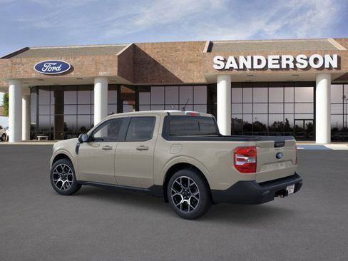 New 2025 Ford Maverick Lariat image 4