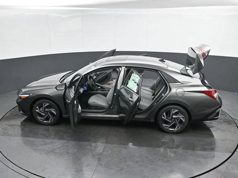 New 2026 Hyundai Elantra Limited w/ Cargo Package FWD image 56