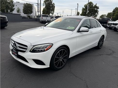 Used 2020 Mercedes-Benz C 300 Sedan image 3