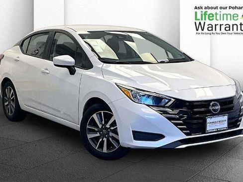 Certified 2023 Nissan Versa SV FWD image 1