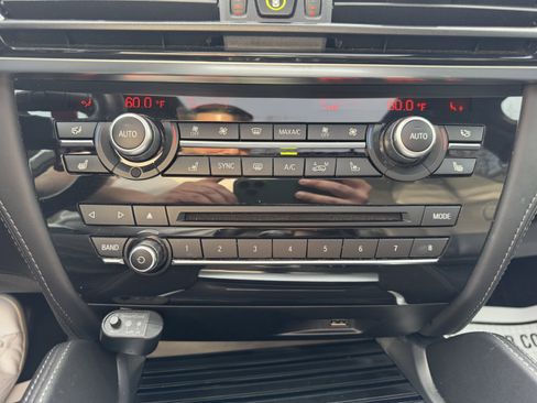 Used 2017 BMW X5 M image 36