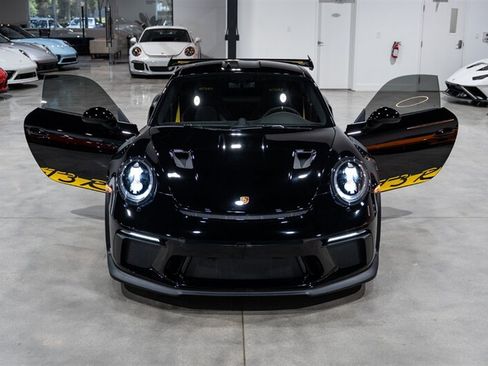 Used 2019 Porsche 911 GT3 RS RWD image 36