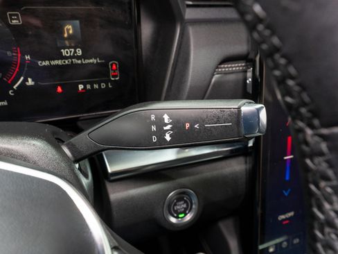 Used 2025 GMC Terrain Elevation w/ Elevation Premium Package image 26