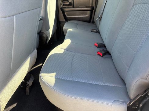 Used 2015 RAM 1500 Express image 23