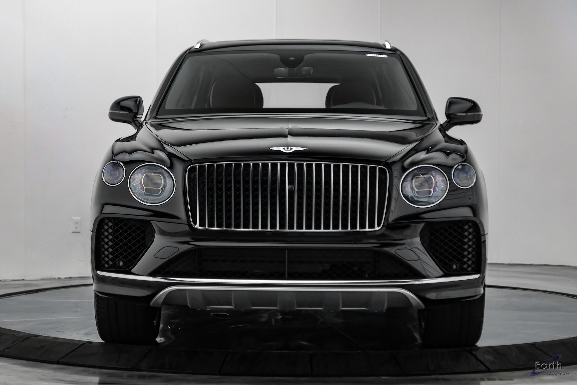 Used 2023 Bentley Bentayga Extended Wheelbase AWD/4WD image 26