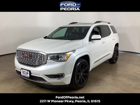 Used 2017 GMC Acadia Denali w/ Technology Package AWD/4WD image 1