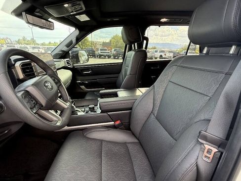 Used 2025 Toyota Sequoia Limited w/ Tow Technology Package AWD/4WD image 24