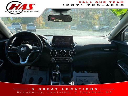 Used 2022 Nissan Sentra SR w/ SR Premium Package image 14