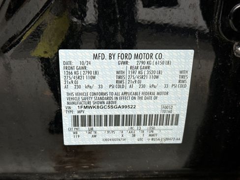 Used 2025 Ford Explorer ST AWD/4WD image 12