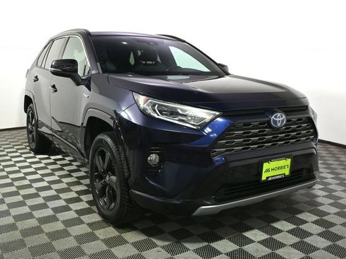 Used 2019 Toyota RAV4 XSE image 9