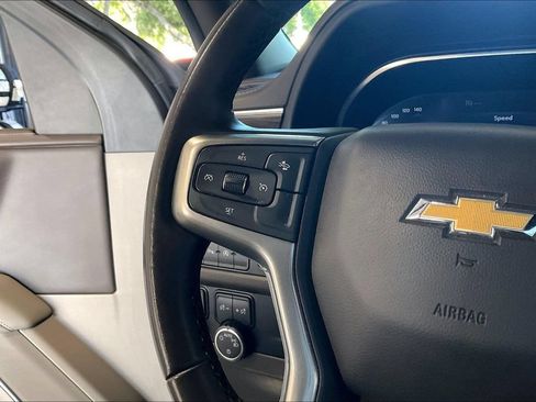 Used 2024 Chevrolet Tahoe LT RWD image 8