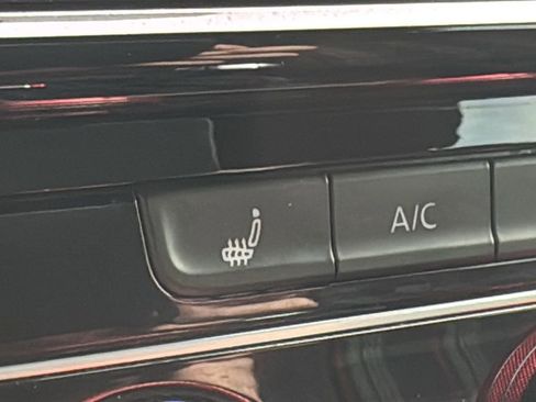 Used 2020 Volkswagen GTI S image 26