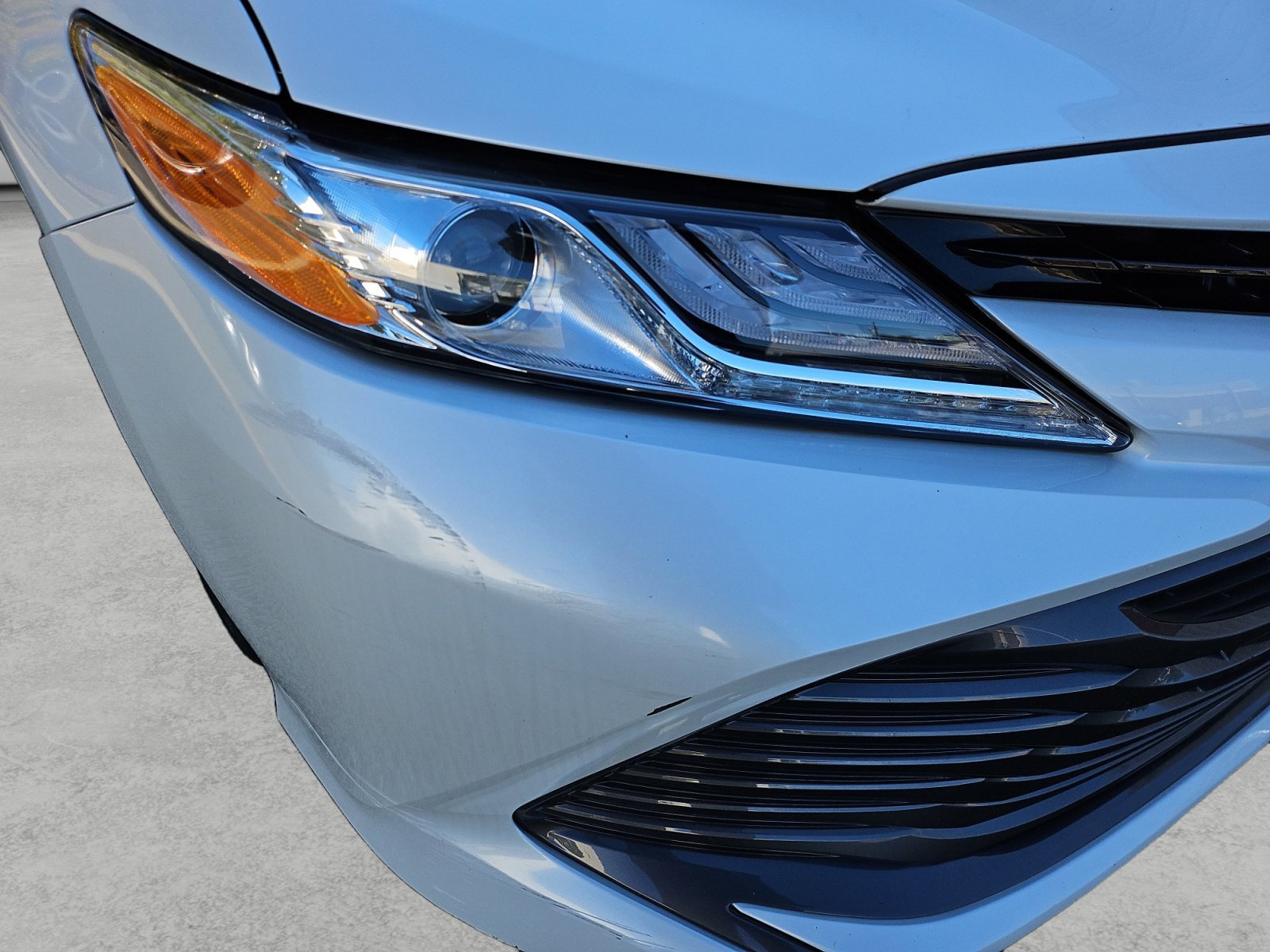 Used 2019 Toyota Camry XLE FWD image 37