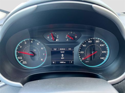 Used 2023 Chevrolet Malibu LS image 12