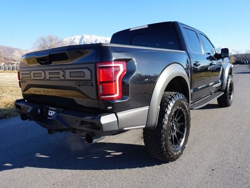 Used 2020 Ford F150 Raptor w/ Equipment Group 802A Luxury image 10