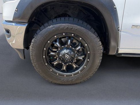 Used 2020 RAM 1500 Laramie AWD/4WD image 14