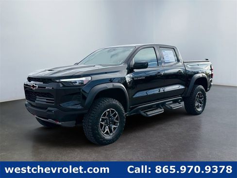 Used 2024 Chevrolet Colorado ZR2 w/ ZR2 Convenience Package III image 1