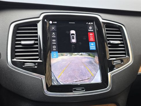 Used 2023 Volvo XC90 T8 Plus AWD/4WD image 20
