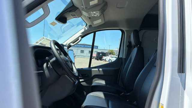 New 2026 Ford Transit 150 Low Roof RWD image 16