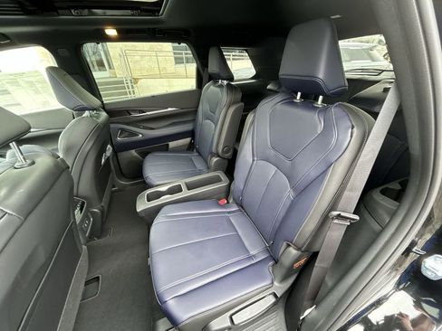 New 2026 INFINITI QX60 Sport AWD/4WD image 13