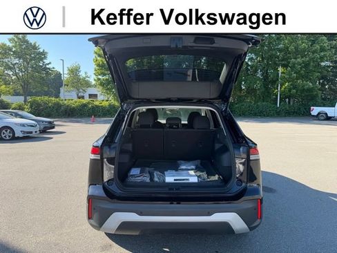 New 2026 Volkswagen Tiguan S FWD image 34