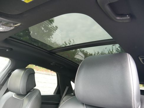 Certified 2024 Genesis GV70 2.5T w/ Sport Prestige Package image 45