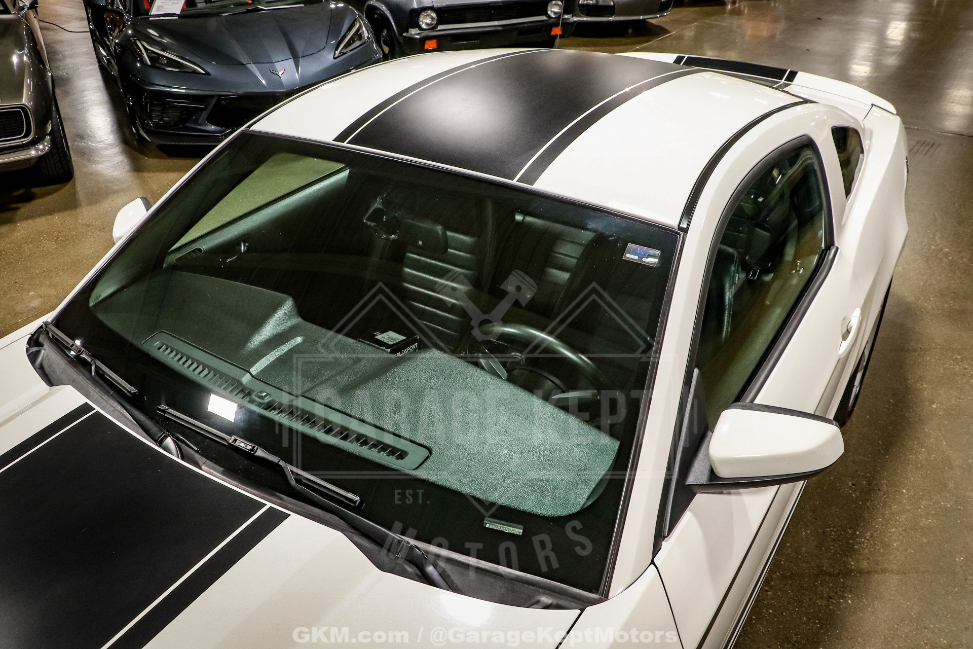 Used 2010 Ford Mustang GT RWD image 25