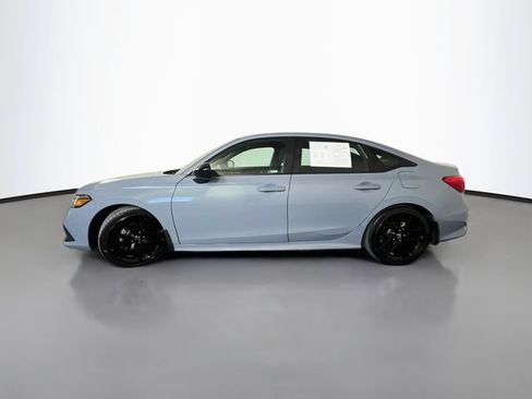 Used 2023 Honda Civic Sport image 5