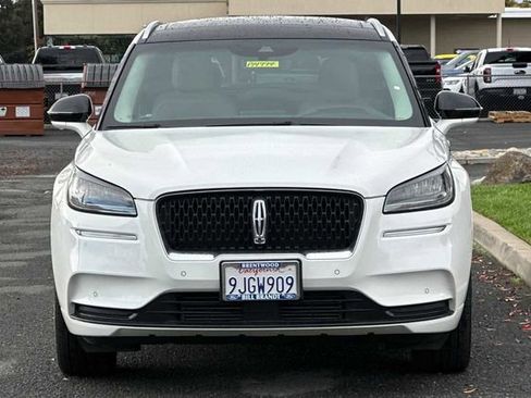 Used 2022 Lincoln Corsair Reserve w/ Equipment Group 201A image 6