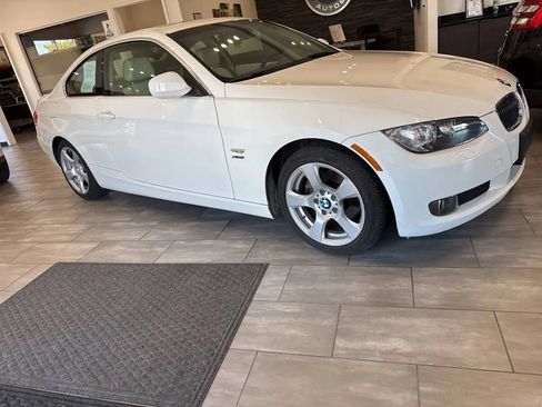 Used 2010 BMW 328i xDrive Coupe AWD/4WD image 8