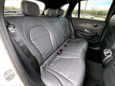Used 2020 Mercedes-Benz GLC 300 image 19