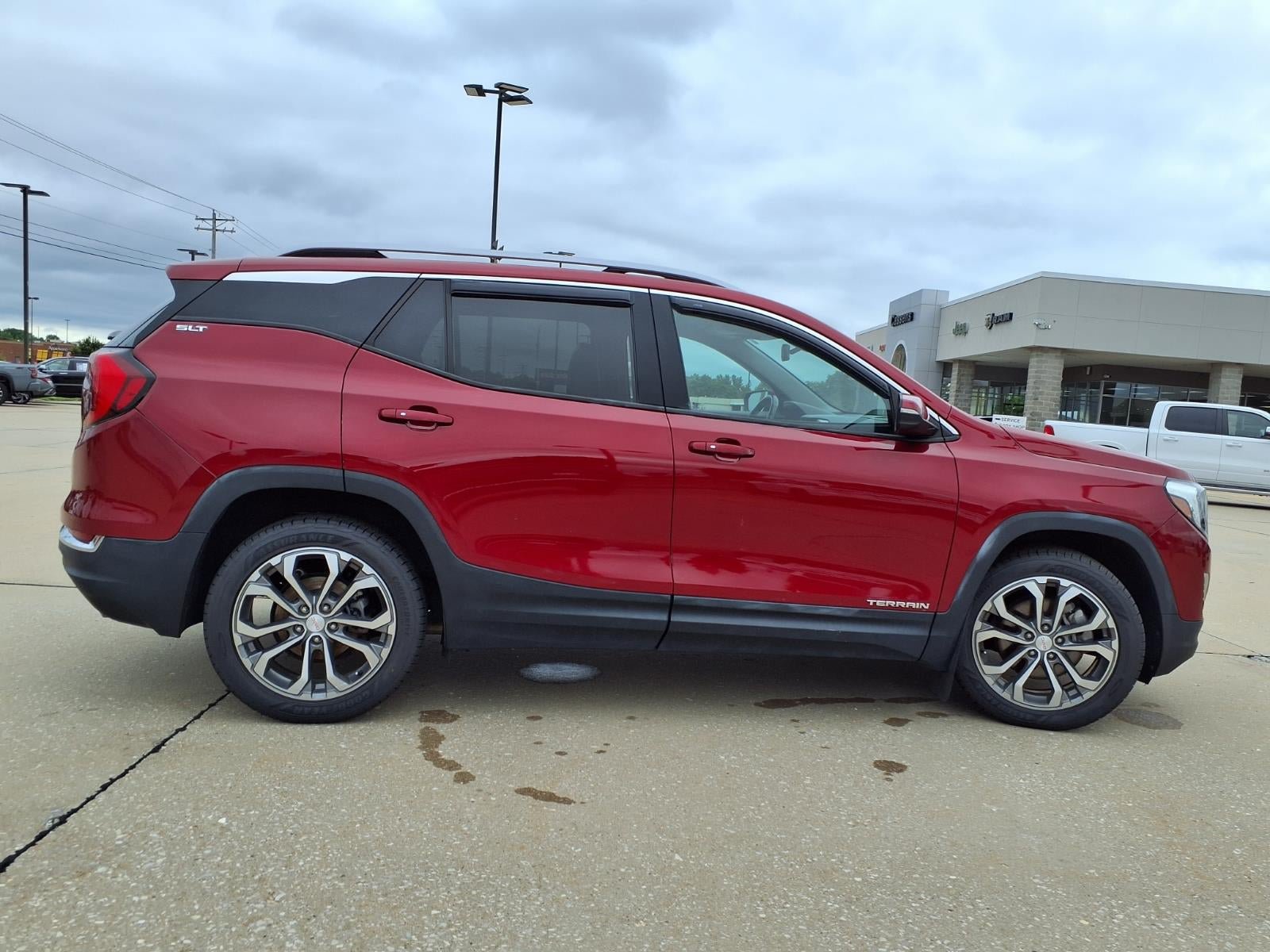 Used 2019 GMC Terrain SLT w/ Preferred Package FWD image 37