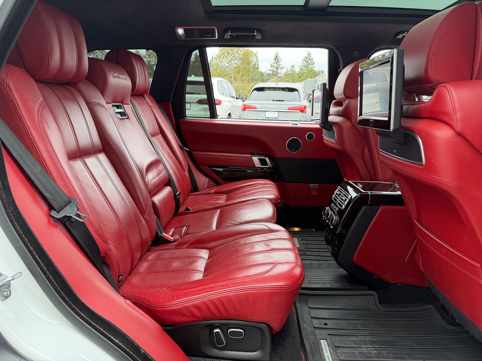 Used 2014 Land Rover Range Rover Long Wheelbase Autobiography AWD/4WD image 21