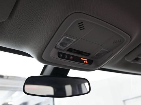 Used 2020 Chevrolet Traverse LS FWD image 21