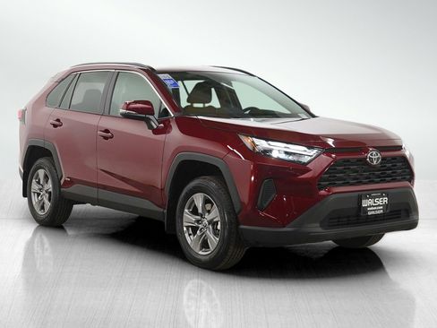 Used 2025 Toyota RAV4 XLE image 7